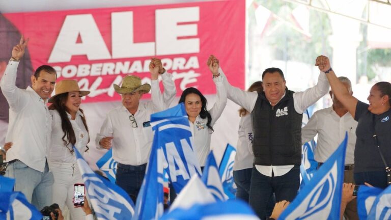 Alejandra del Moral se compromete con causas de jóvenes mexiquenses