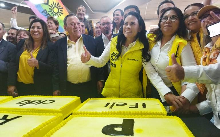 Celebra PRD su 34 aniversario en Edomex; acude Alejandra del Moral