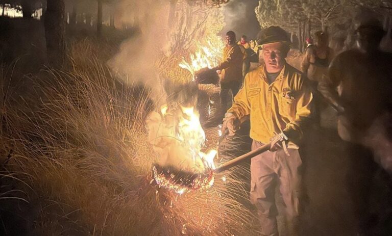 Fuera de control incendio en el Parque nacional Izta-Popo