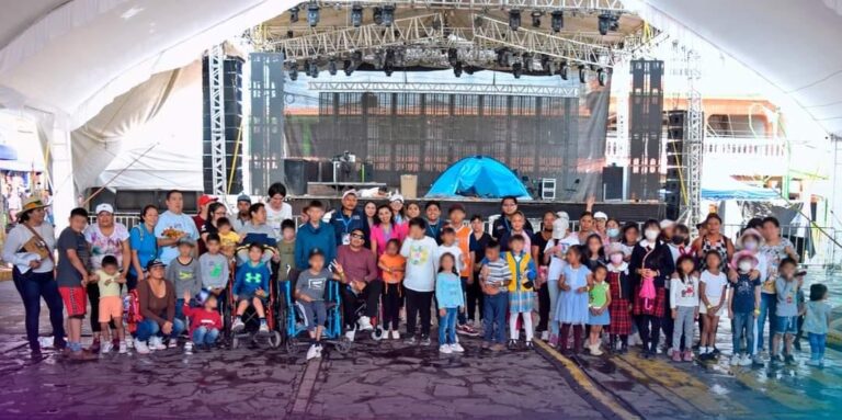 Por segundo año consecutivo llevan a cabo la Feria Teoloyucan por la Discapacidad.