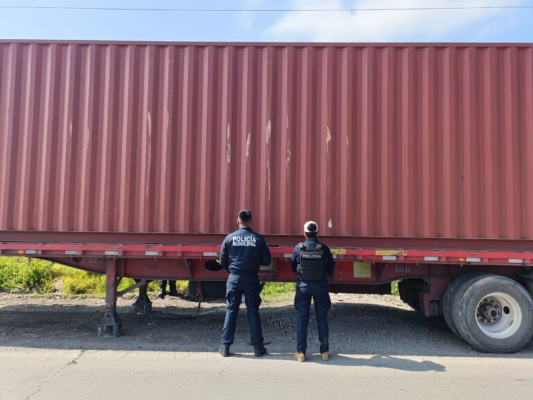 Recuperan dos plataformas robadas en Jaltenco