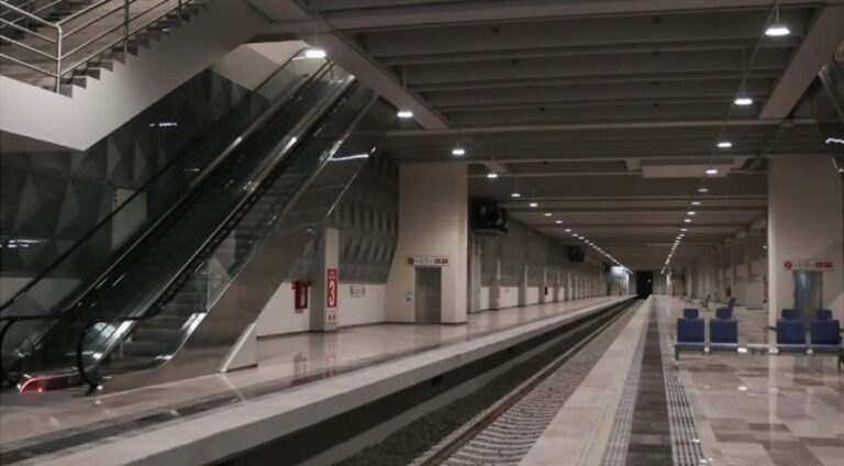 Liberarán derecho de vía en 14 municipios mexiquenses para trenes AIFA–Pachuca y México–Querétaro