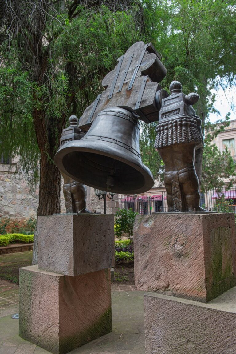 ¿Por qué se celebra la Independencia de México el 15 y 16 de septiembre?