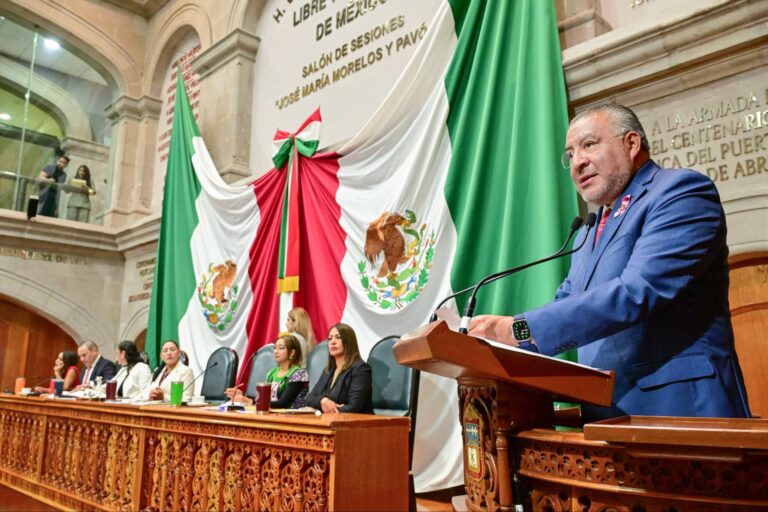 Diputados cuestionan infraestructura, seguridad y gobernabilidad durante comparecencia de Duarte