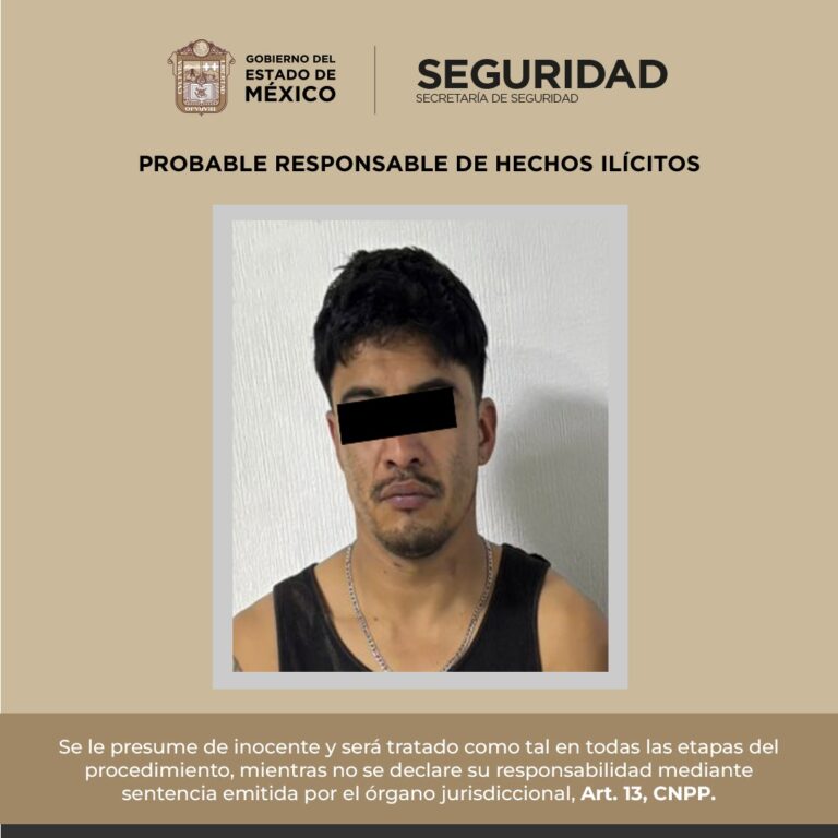 Empujaba una moto sin placas: terminó detenido con 29 cápsulas de cristal en Zumpango