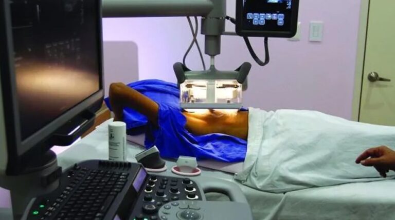 Inegi: 925 fallecimientos por cáncer de mama en un año