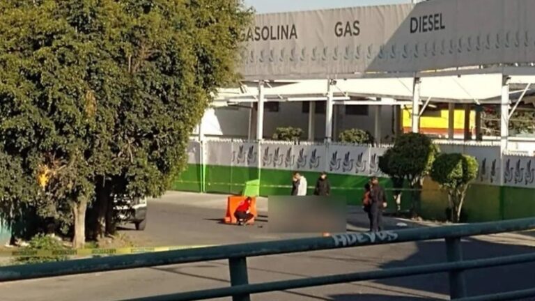 Muere motociclista arrollado por un tráiler en Tultitlán