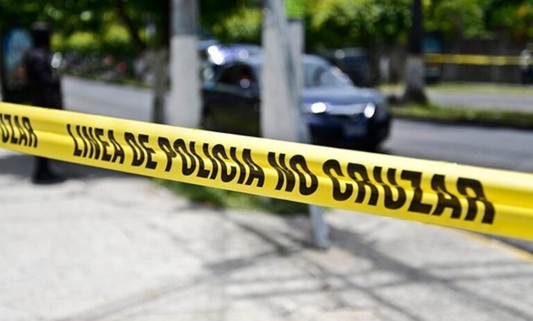 Pierde la vida motociclista en manos de un tractocamión en Tultepec