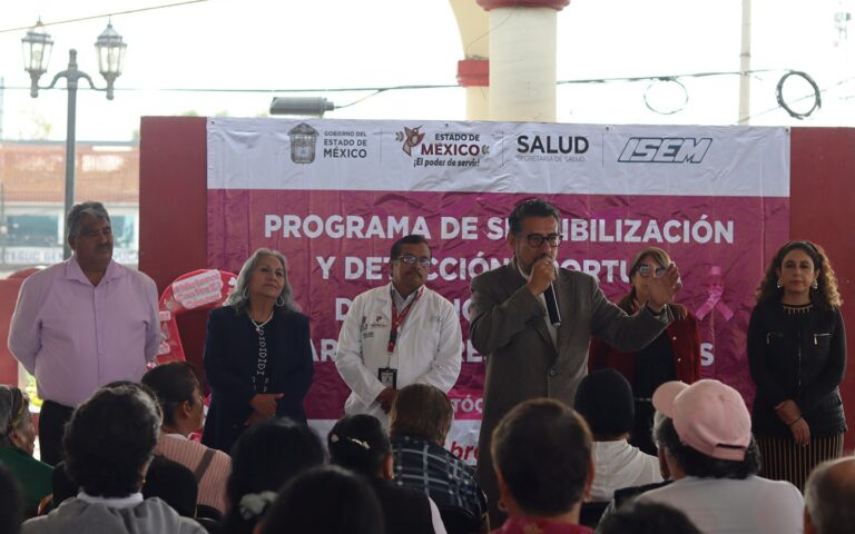 Realizan Jornada Médica en la Plaza Nacional del Constitucionalismo