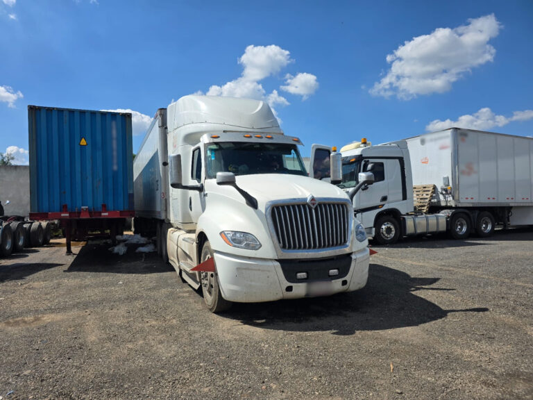 Recuperan vehículos y mercancía con valor superior a los 12 millones de pesos en predio de Melchor Ocampo