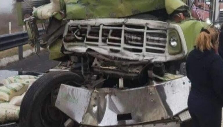 Carambola en el Circuito Exterior Mexiquense provoca cierre parcial y fuerte congestionamiento en Tultepec