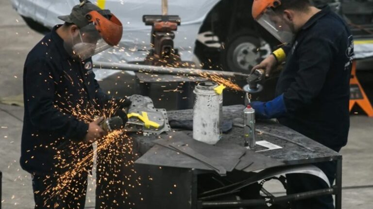 Industria mexiquense cierra 2025 con bajo crecimiento y presión fiscal: Canacintra