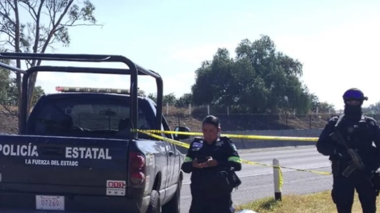 Peregrinos localizan dos cadáveres en la México-Pachuca