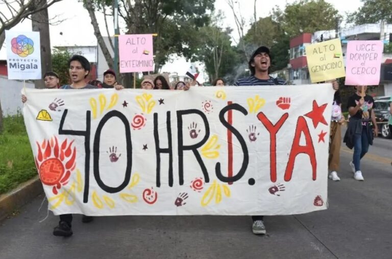 Recibieron senadores iniciativa para reducir la jornada laboral de 48 a 40 horas