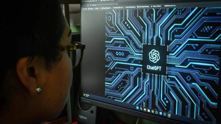 Crece el uso de la IA, pero también el miedo a perder el trabajo