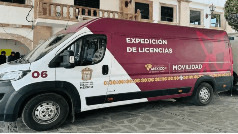 ¿Cuánto cuesta la licencia de conducir de transporte público en Edomex?