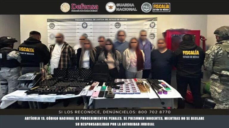Nueve detenidos en Tecámac: Arsenal y narcóticos asegurados tras cateo
