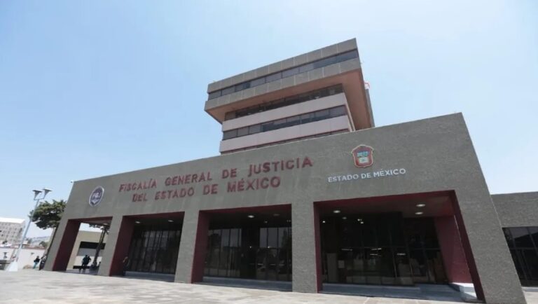 Suspenden a 10 elementos de la Fiscalía de Edomex acusados por extorsionar a ciudadanos
