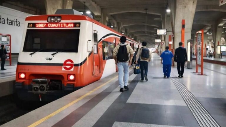Tren Suburbano ajusta su horario por el primer descanso obligatorio del año