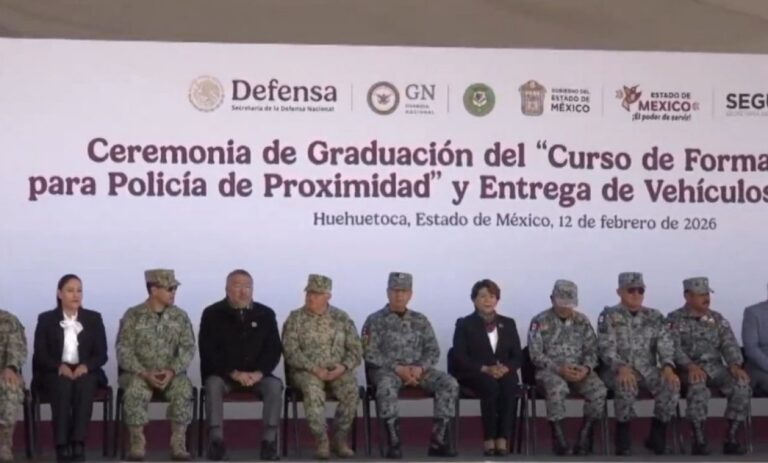 Asiste Delfina Gómez a la graduación de 143 nuevos policías en Huehuetoca