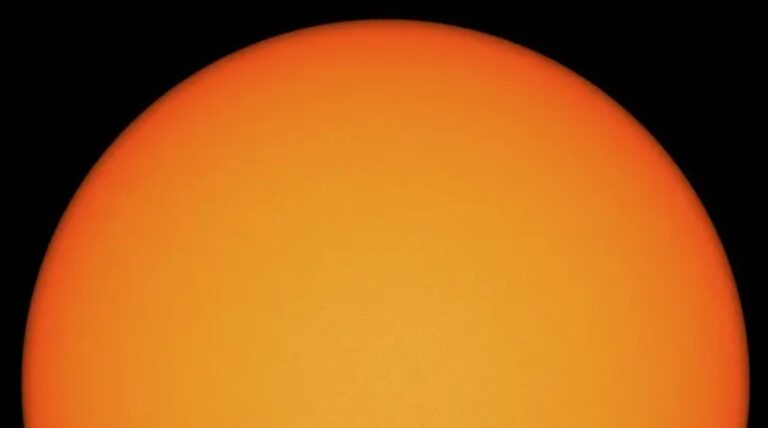 El Sol No Presenta Manchas por Primera Vez desde 2022; ¿Es el Fin del Actual Ciclo Solar?