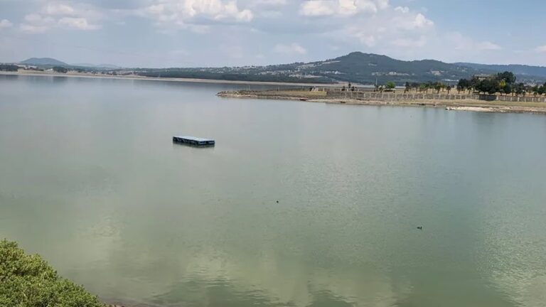 Sistema Cutzamala baja llenado a 84.24%