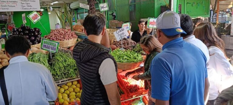 Por los cielos los precios del tomate, la papa y el plátano en el Edomex