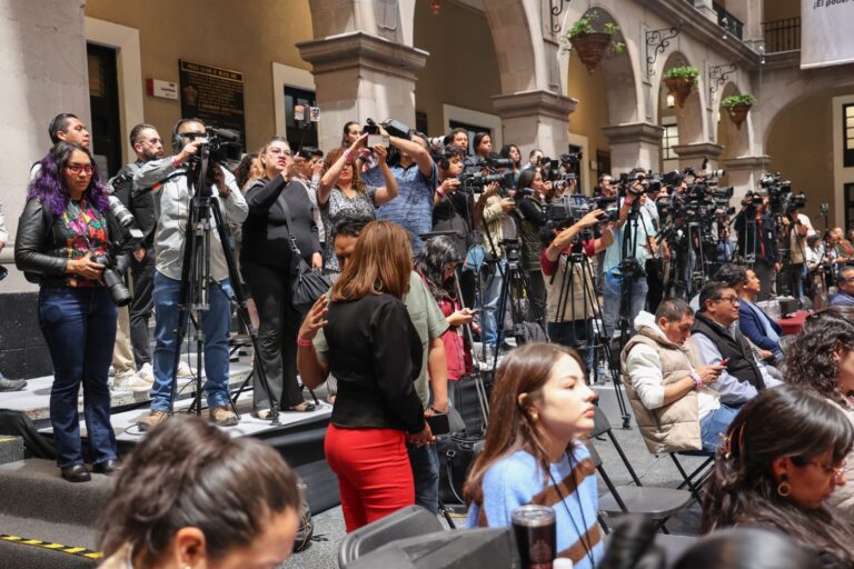 Envía Gobernadora Delfina Gómez iniciativa de ley al Congreso mexiquense para ampliar la protección integral a periodistas en el Edomex