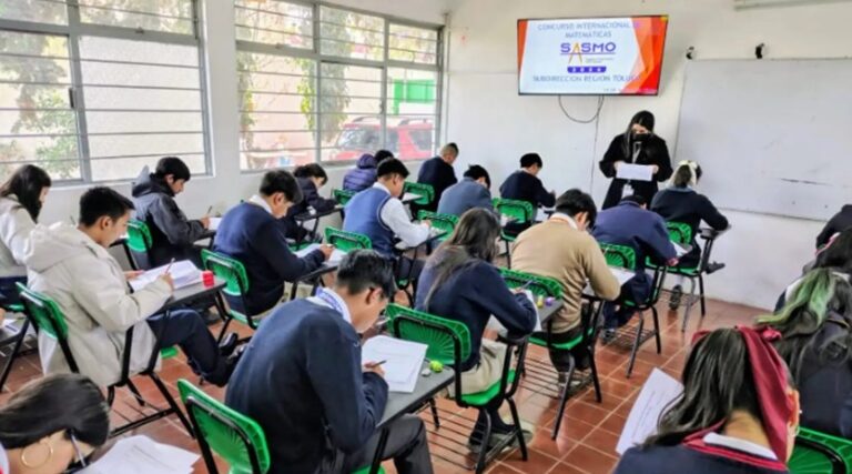 Matemáticas de alto nivel: estudiantes mexiquenses arrasan con 24 preseas internacionales en Singapur