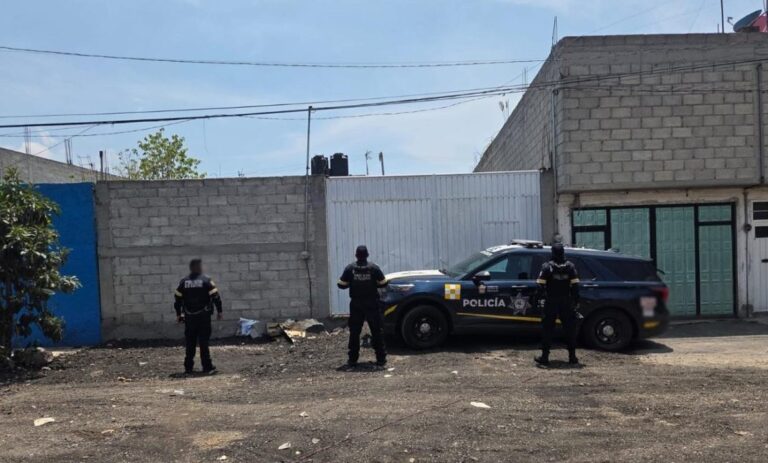 Recupera SSEM auto robado en Huehuetoca y catean predio en Ecatepec