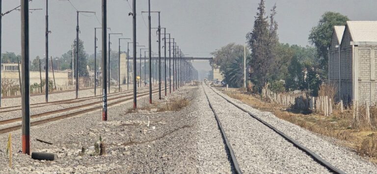 Teoloyucan ya resiente impacto urbano por obras del Tren México-Querétaro