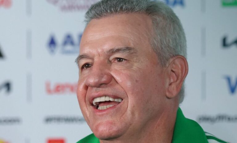 Es otra generación… No les quema la pelota: Aguirre