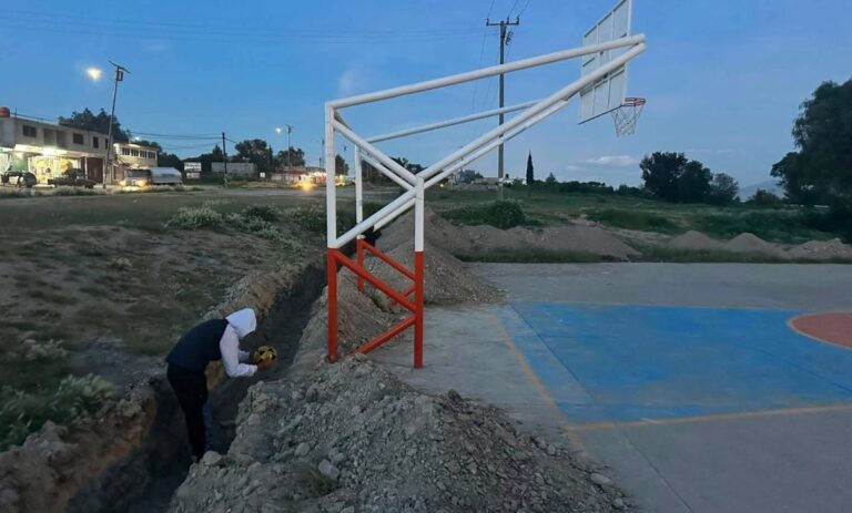 Destrozan cancha comunitaria sin consenso en Tepotzotlán