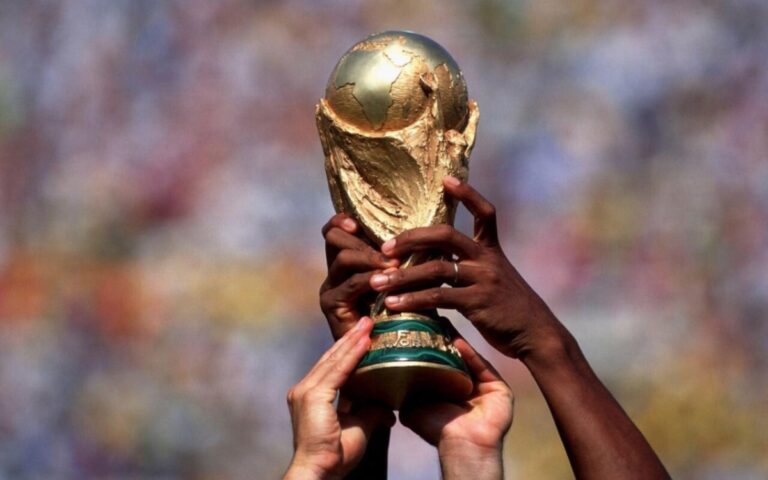 FIFA ‘apresura’ Mundial de 64 selecciones frente a la incertidumbre dentro del organismo