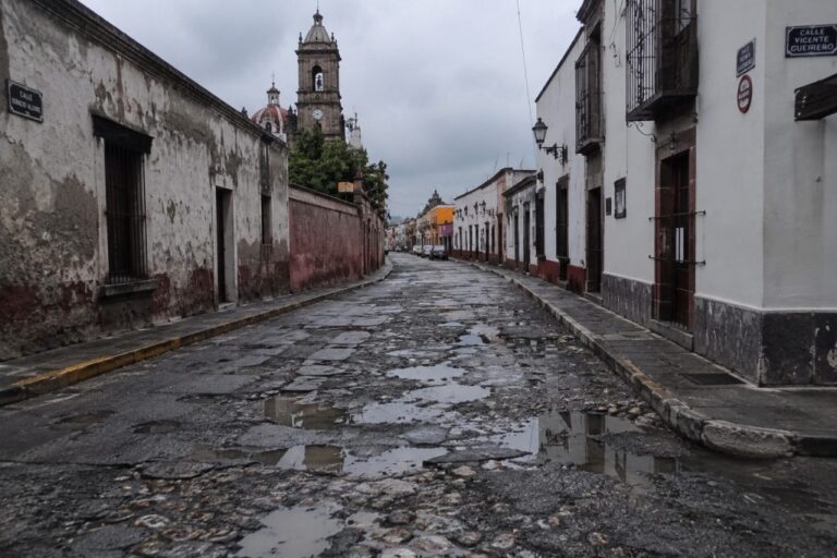 Hunde abandono vial y omisión oficial al turismo en Tepotzotlán