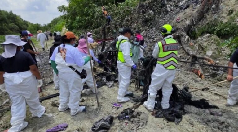 Madres buscadoras regresan al Gran Canal de Nextlalpan tras hallazgo de restos humanos