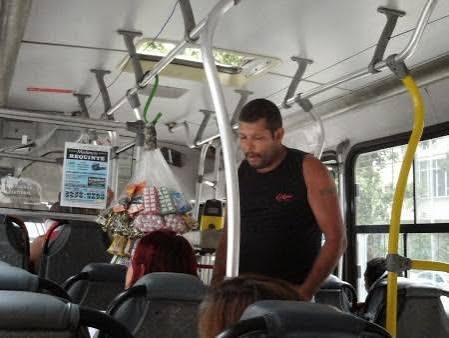 Obligan con amenazas a comprar dulces; temen por asaltos en Cuautitlán