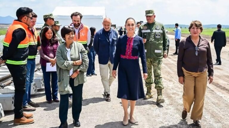 Sheinbaum y Delfina Gómez supervisaron el avance del Tren México-Pachuca en estación de Nextlalpan