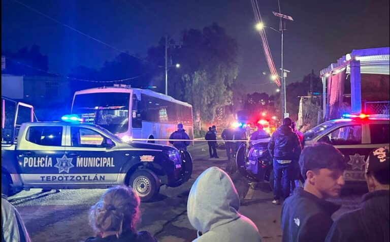 Un motociclista murió y dos más resultaron gravemente heridos tras choque en Tepotzotlán