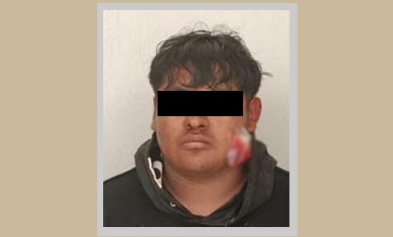 Atropella presunto ladrón a policía durante persecución en Tecámac