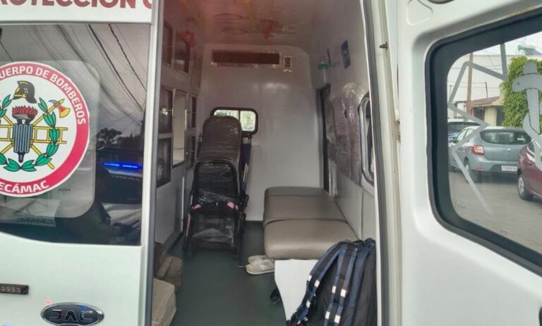 Hallan muertos a menor y a mujer de la tercera edad en Tecámac