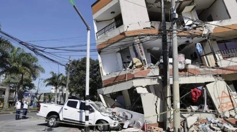 Mexiquenses relatan cómo vivieron el sismo en Colombia