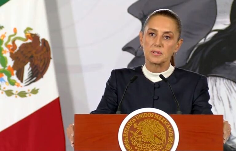 Sheinbaum presenta iniciativa para eliminar doble nacionalidad de presidentes y gobernadores