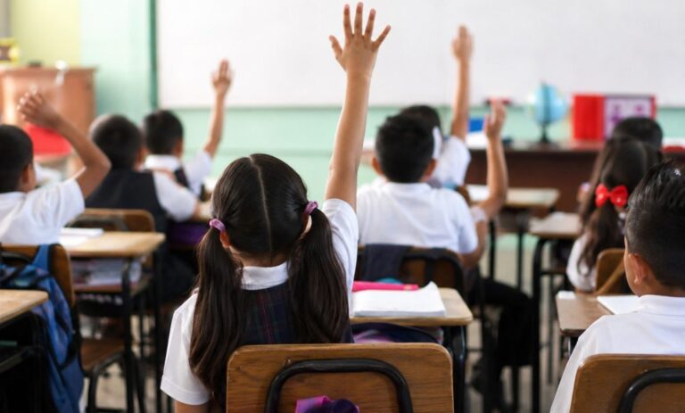 Vuelven a clases, pero ya tienen cuatro puentes en la mira