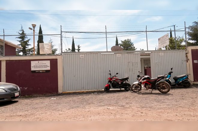 Alumno de 12 años muere durante el recreo en telesecundaria del Edomex