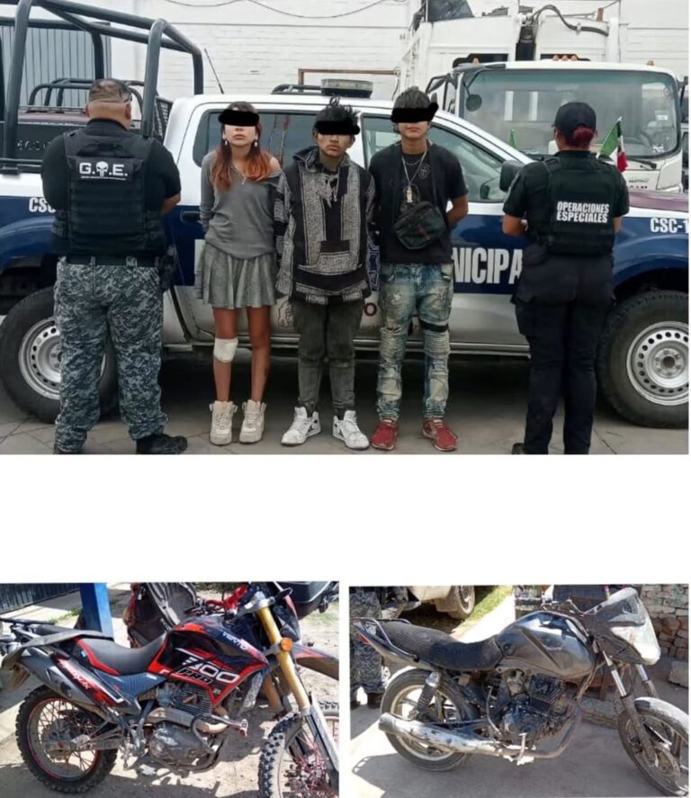 Aseguran a dos hombres y una mujer por presunto robo de motocicleta con violencia en Teoloyucan