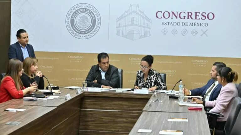Edomex aprueba reformas para regular uso de tecnología en menores de edad