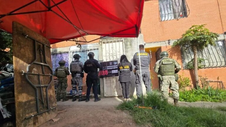 Operación Restitución en Edomex recupera 2 mil 876 inmuebles; mil 859 ya fueron devueltos