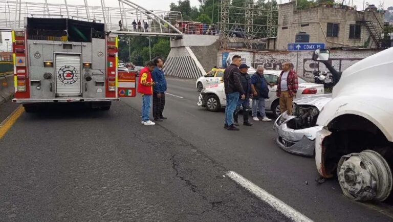 Pipa con falla en los frenos desata carambola en la México-Pachuca; hay un muerto y más de 10 lesionados